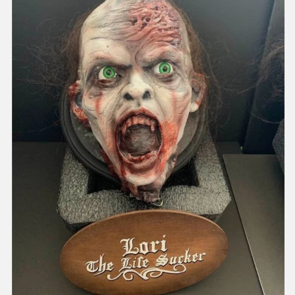 Vampire - Lori the Life Sucker Prop Head Trophy Plaque (Vampire Horror Fans Only